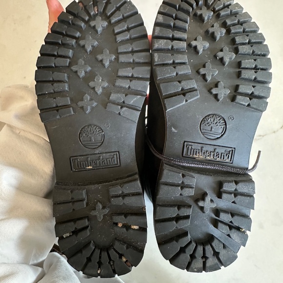 Timberland Linden Woods 6-Inch Waterproof Boots - Picture 6 of 9